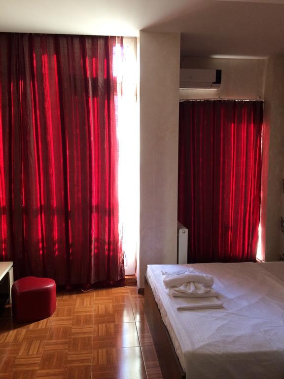 Visit Hotel Tbilisi Exterior foto