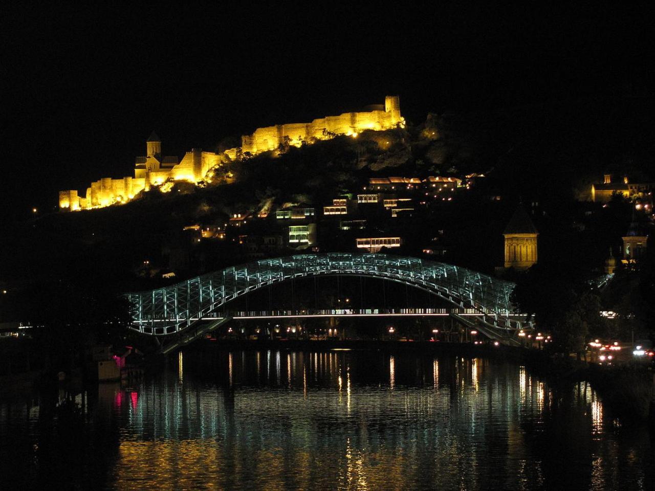 Visit Hotel Tbilisi Exterior foto